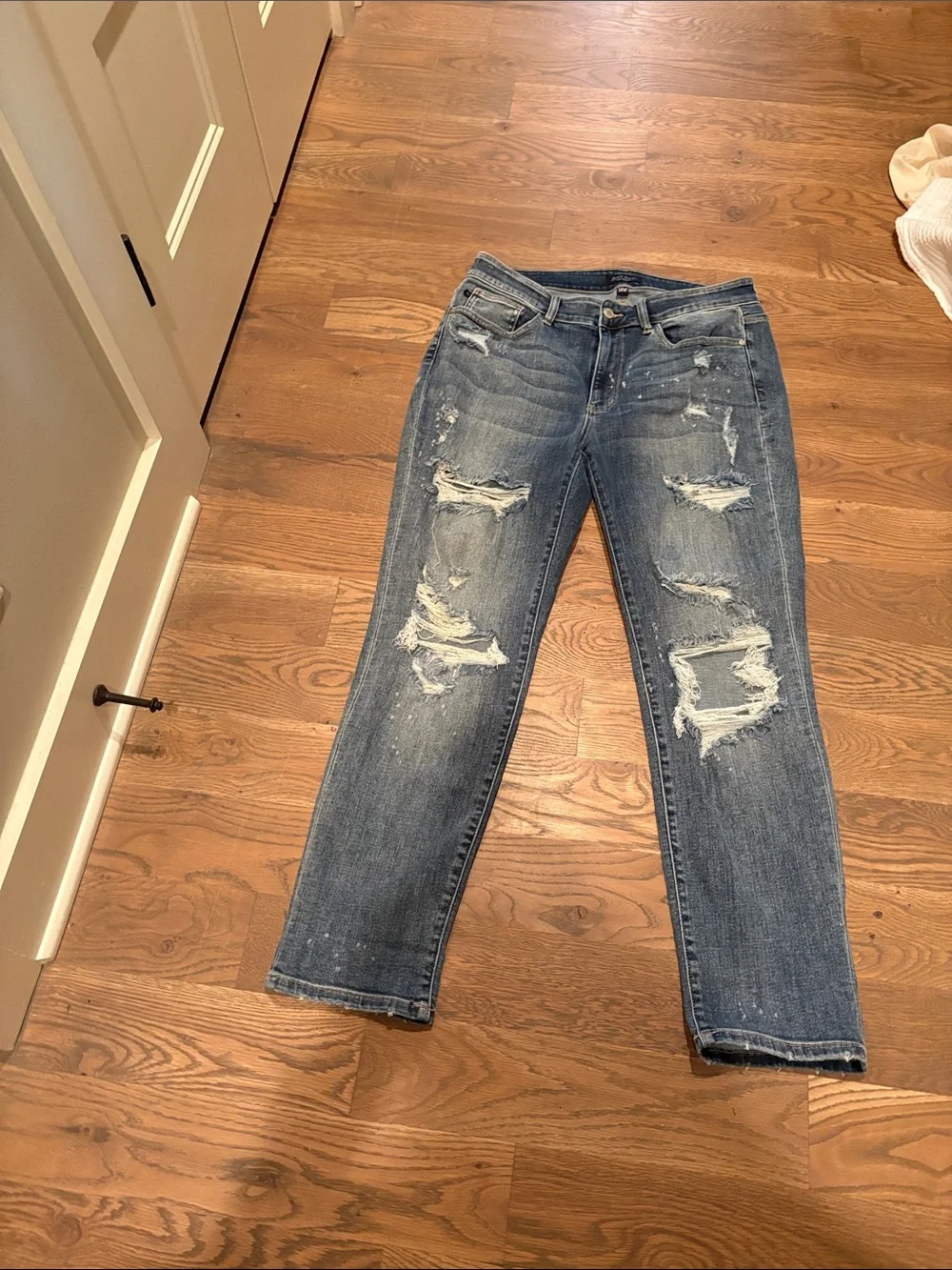 Judy Blue Distressed Ripped Blue Boyfriend Jeans